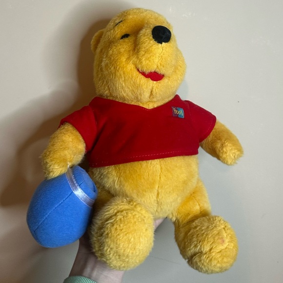 1994 Disney Mattel Winnie the Pooh plush with honeypot - Picture 2 of 7